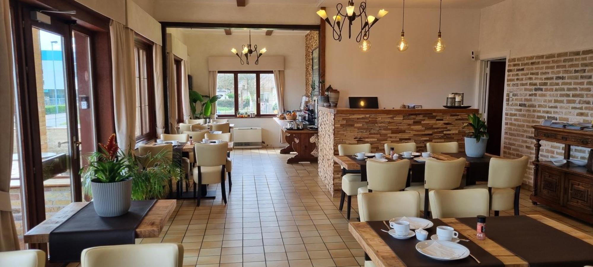 Hotel Westendia And Free Parking Top Breakfast Вестенде Екстериор снимка