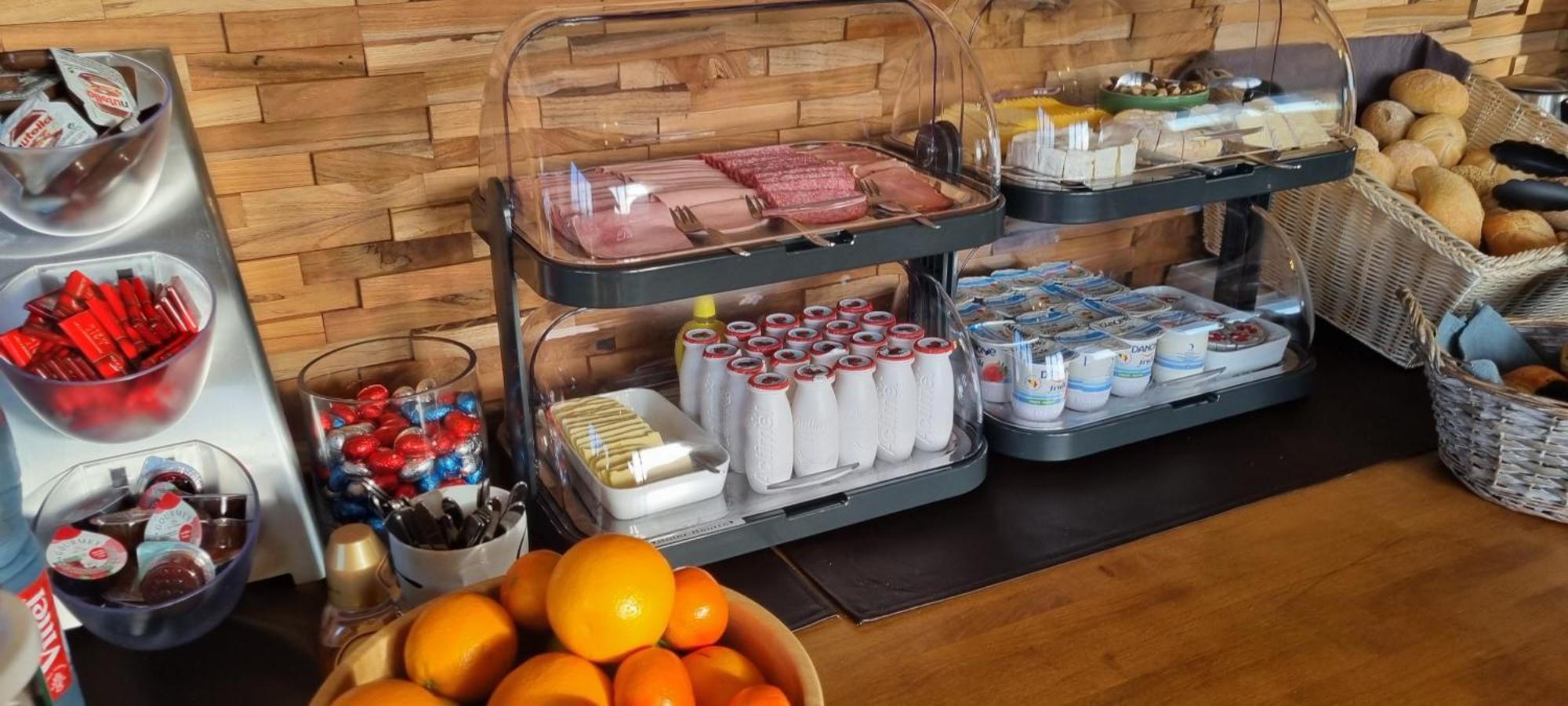 Hotel Westendia And Free Parking Top Breakfast Вестенде Екстериор снимка