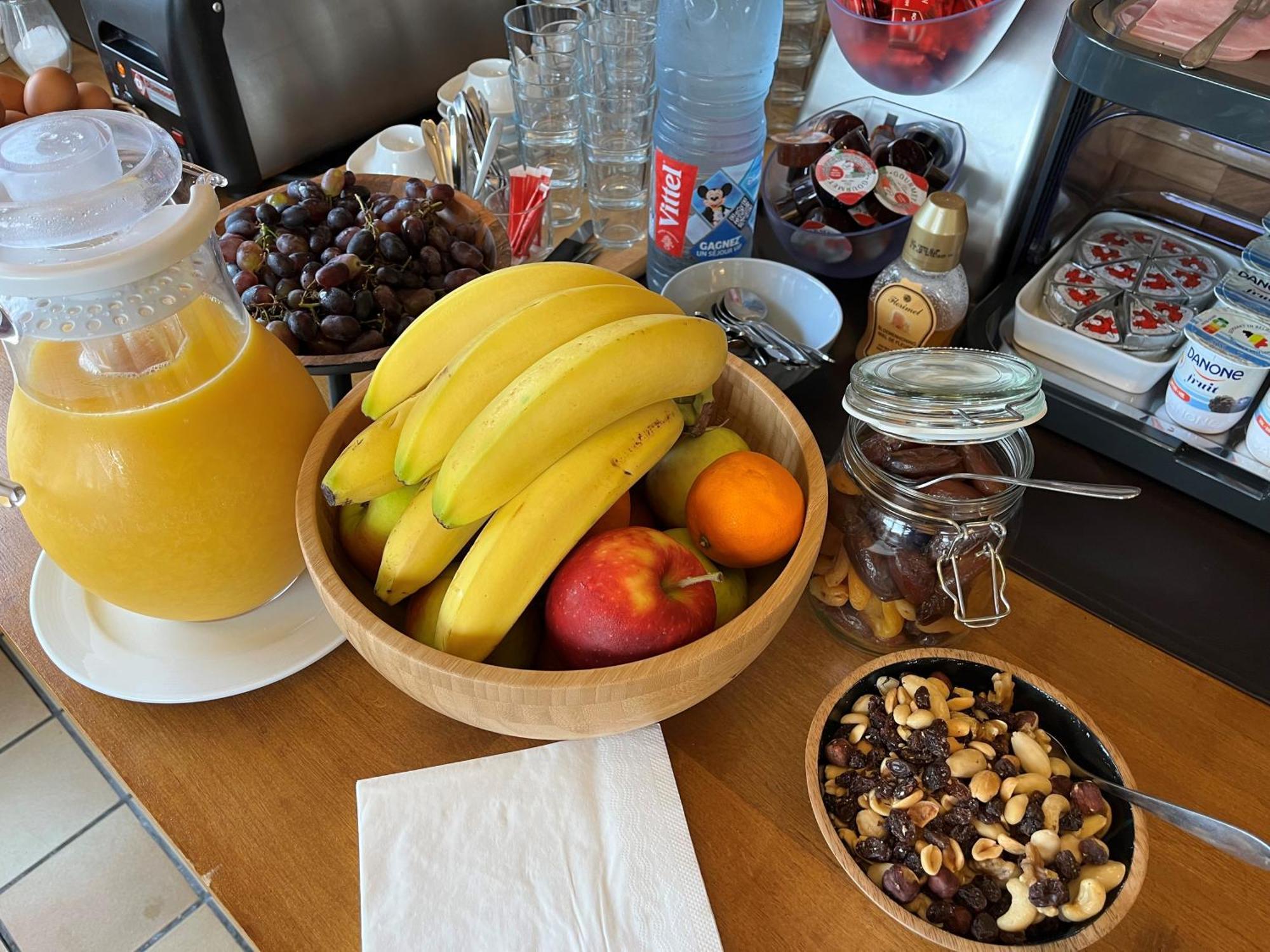 Hotel Westendia And Free Parking Top Breakfast Вестенде Екстериор снимка