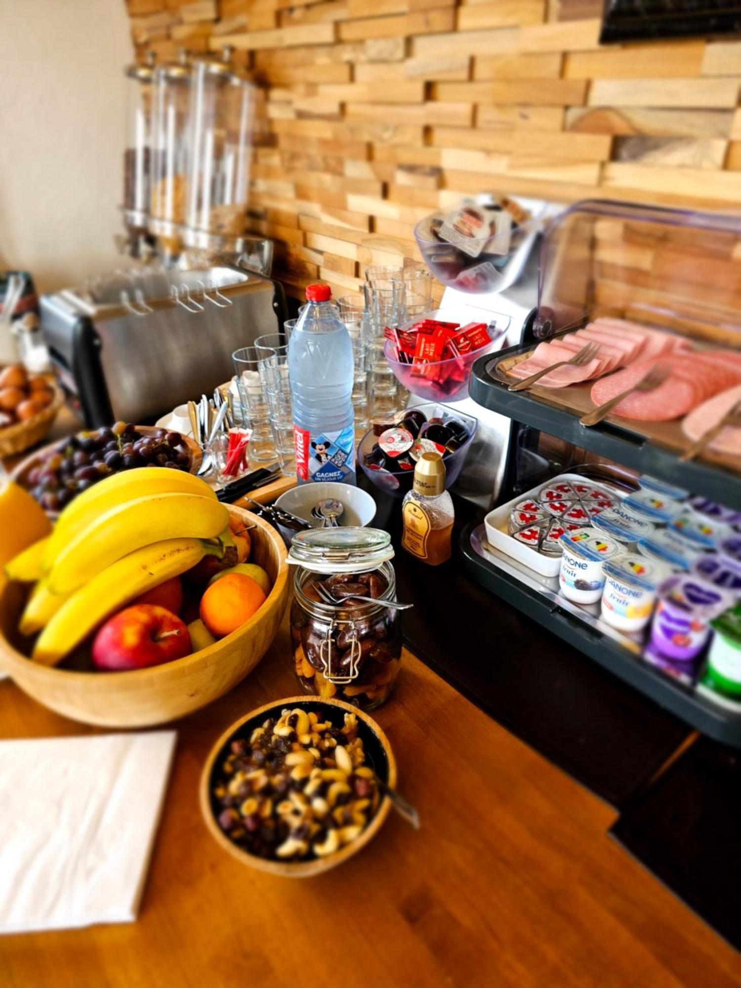 Hotel Westendia And Free Parking Top Breakfast Вестенде Екстериор снимка